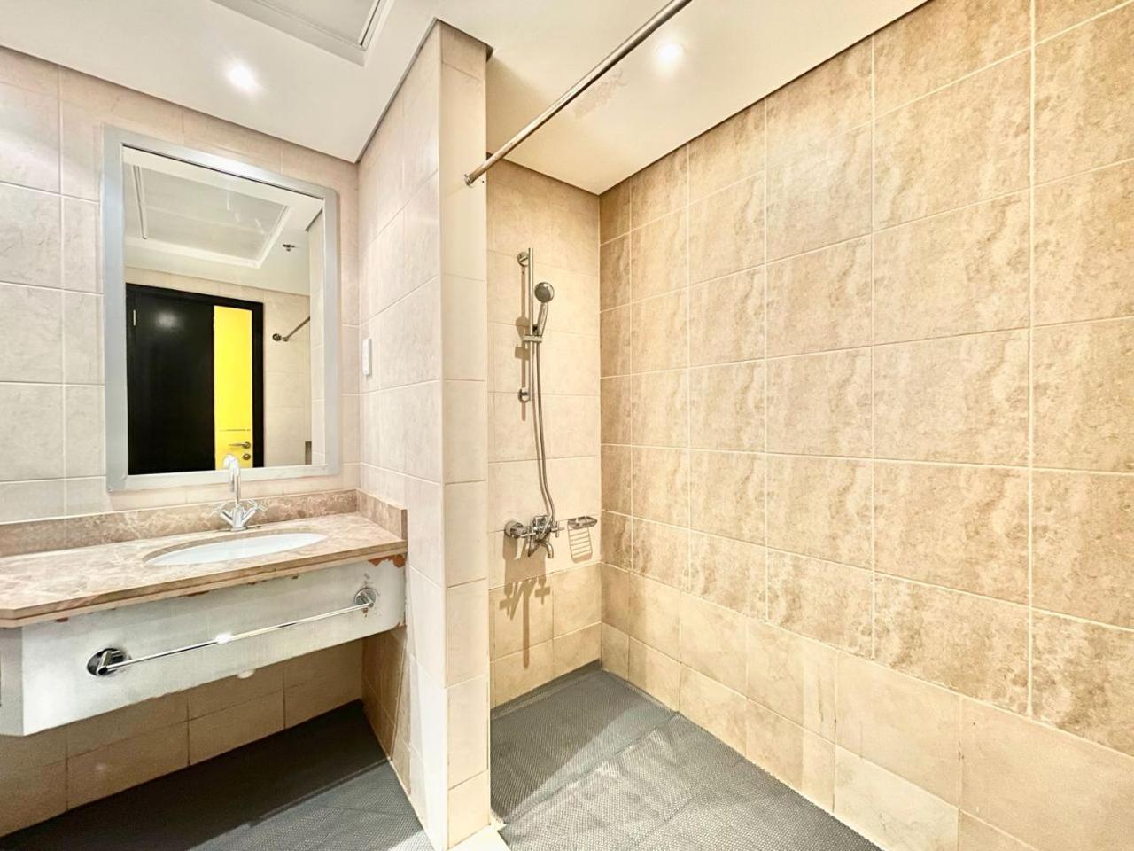 Ar Holiday Home Jbr Dubai Exteriör bild